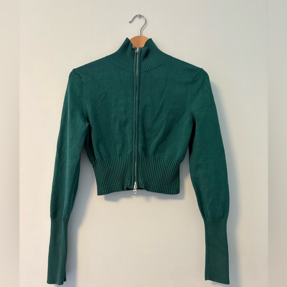 Urban Outfitters Green zip up high collar cropped sweater medium
